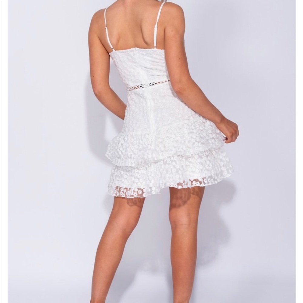 White floral lace crochet trim dress - Picture 6 of 8